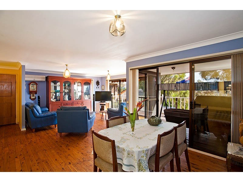 7 Mary Gilmore Place, Heathcote NSW 2233
