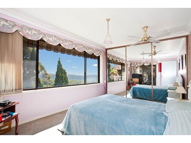 7 Mary Gilmore Place, Heathcote NSW 2233