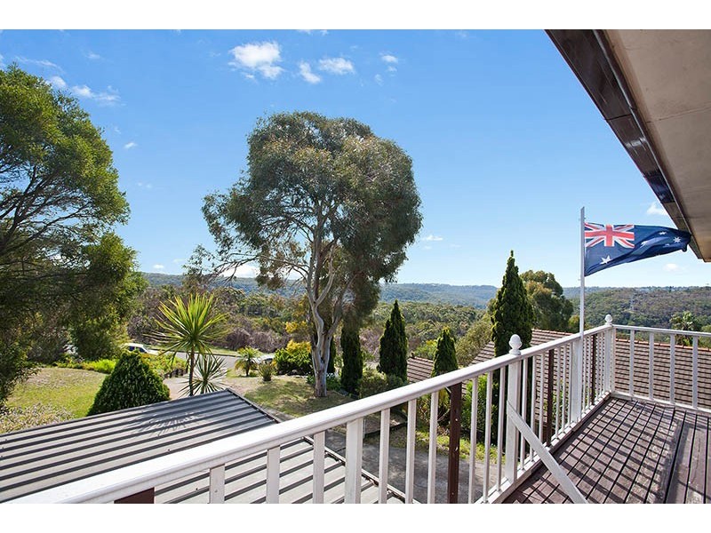 7 Mary Gilmore Place, Heathcote NSW 2233