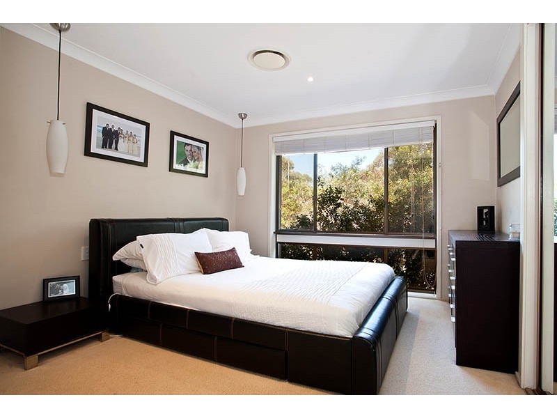 11 Warrangarree Drive, Woronora Heights NSW 2233