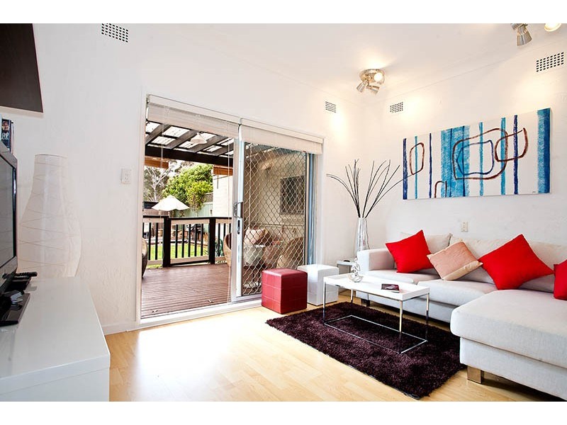 156 Woronora Road, Engadine NSW 2233