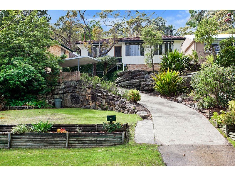 12 Dorset Road, Heathcote NSW 2233