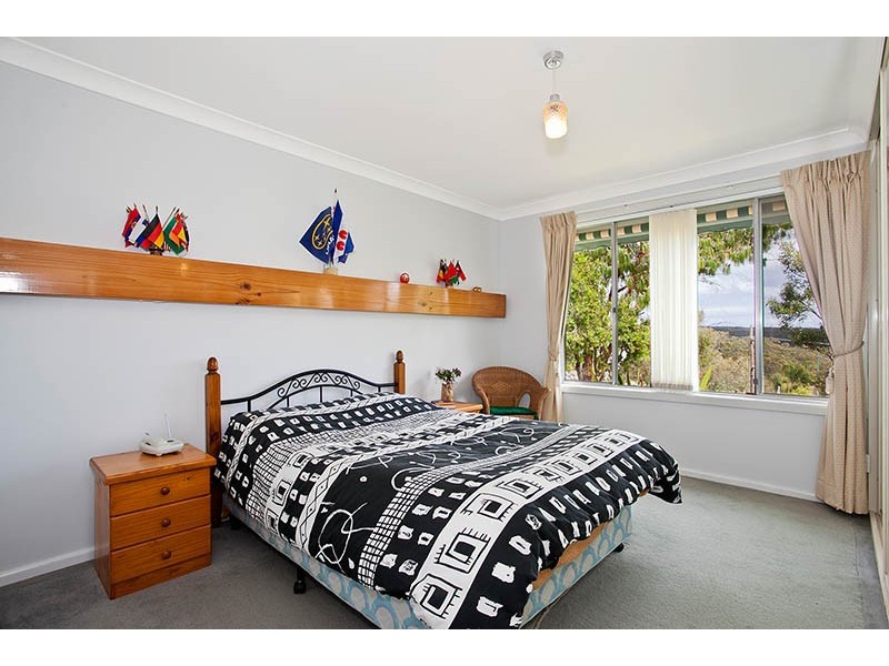 12 Dorset Road, Heathcote NSW 2233