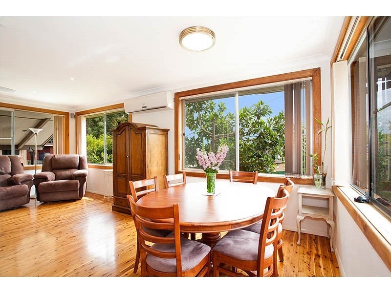 4 Jensen Place, Engadine NSW 2233