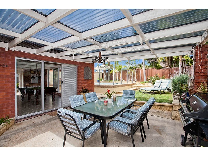 4 Jensen Place, Engadine NSW 2233