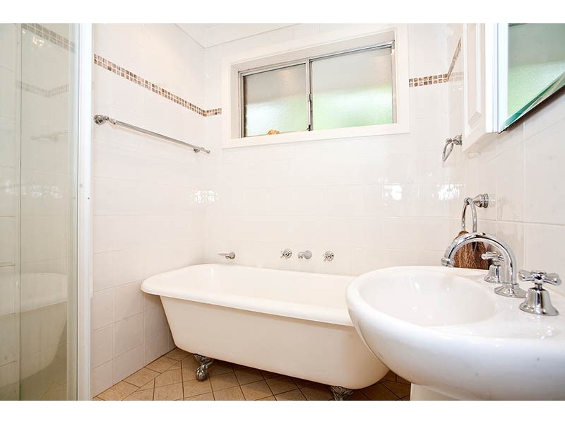 10 Burraddar Avenue, Engadine NSW 2233