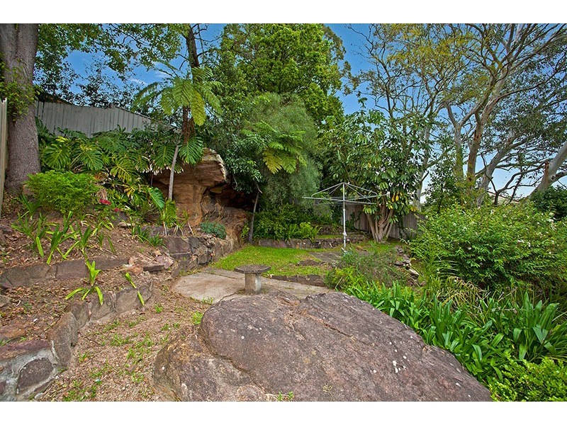 10 Burraddar Avenue, Engadine NSW 2233