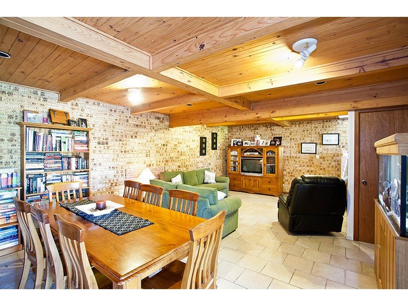 34 Poulter Avenue, Engadine NSW 2233