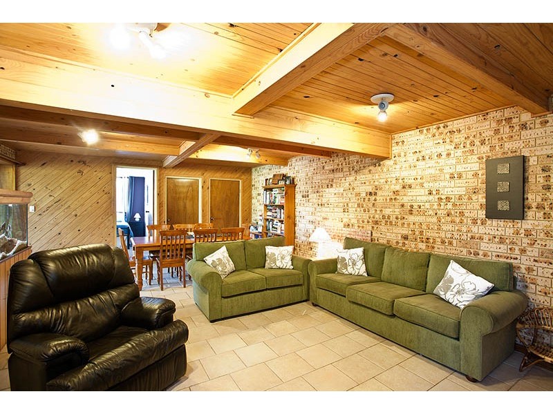 34 Poulter Avenue, Engadine NSW 2233