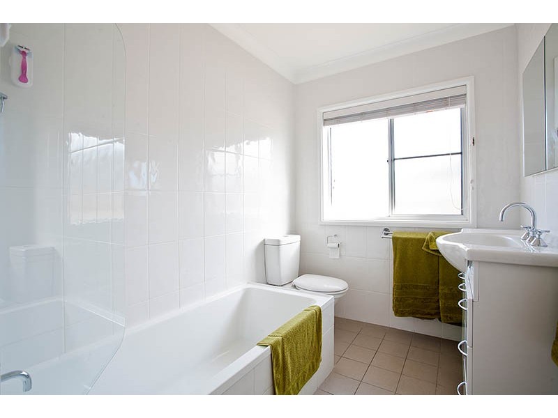 34 Poulter Avenue, Engadine NSW 2233