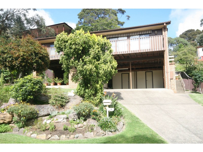 6 Canobolas Place, Yarrawarrah NSW 2233