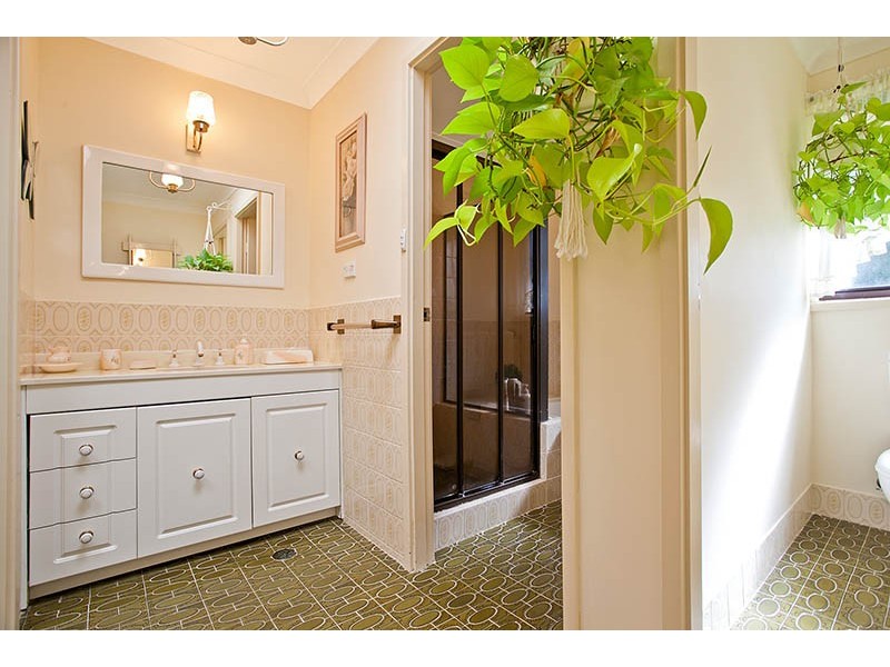 6 Canobolas Place, Yarrawarrah NSW 2233