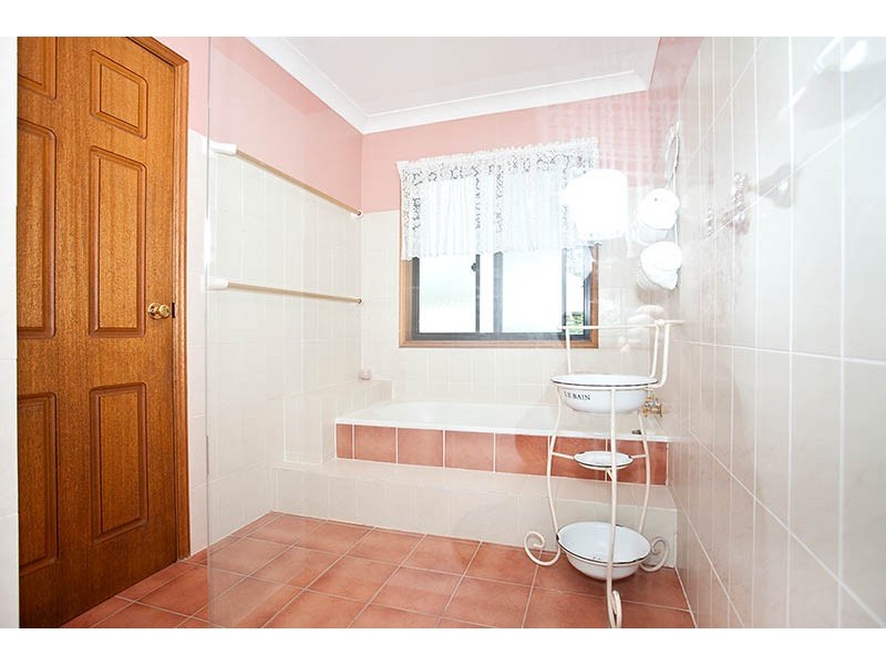 30 Bottle Forest Road, Heathcote NSW 2233