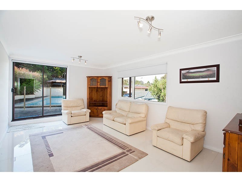 29 Pambula Road, Engadine NSW 2233