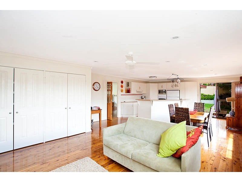 10 Poulter Avenue, Engadine NSW 2233