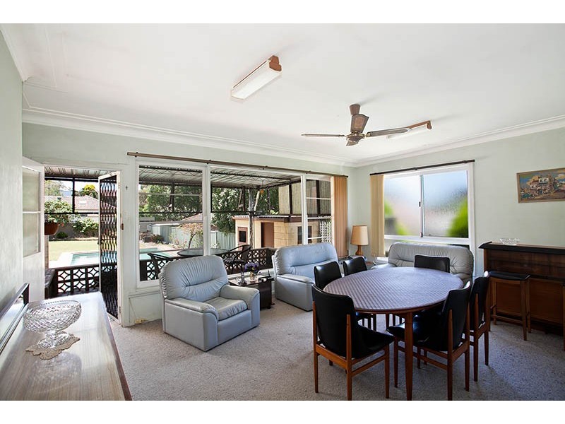 421 President Avenue, Kirrawee NSW 2232