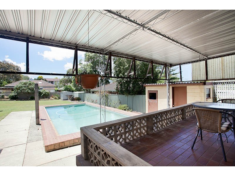 421 President Avenue, Kirrawee NSW 2232