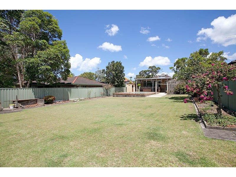 421 President Avenue, Kirrawee NSW 2232