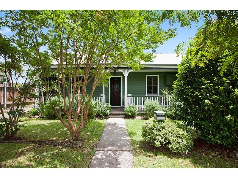 49 Warabin Street, Waterfall NSW 2233