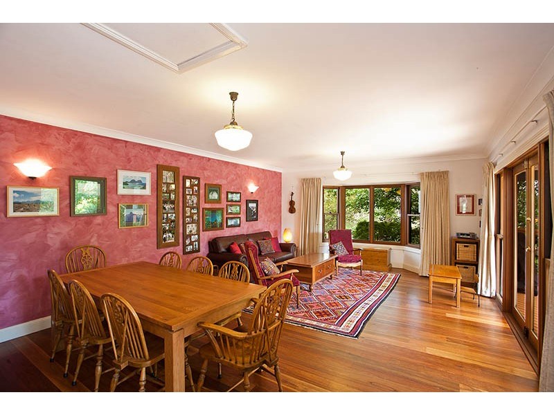 49 Warabin Street, Waterfall NSW 2233