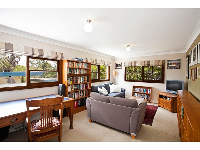 49 Warabin Street, Waterfall NSW 2233