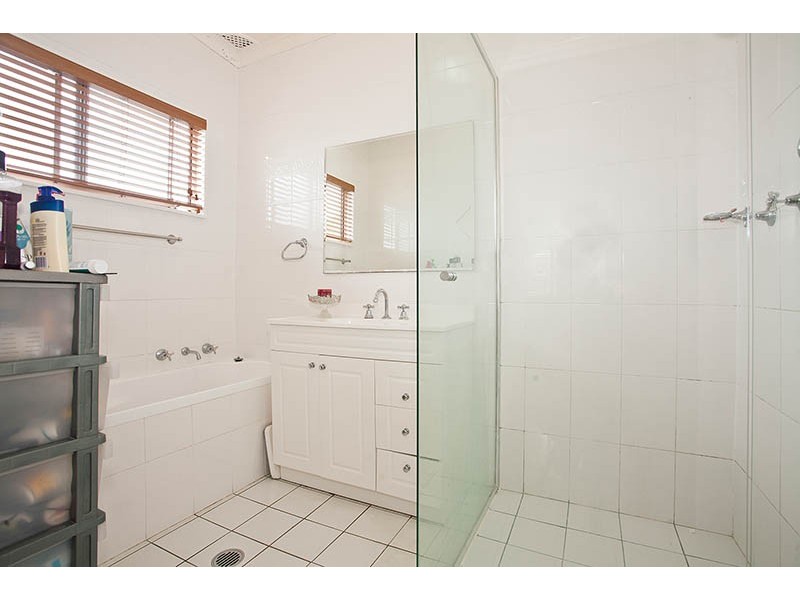 39 Yanagang Street, Waterfall NSW 2233