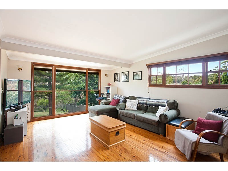 39 Yanagang Street, Waterfall NSW 2233