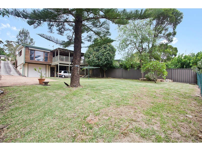 39 Yanagang Street, Waterfall NSW 2233