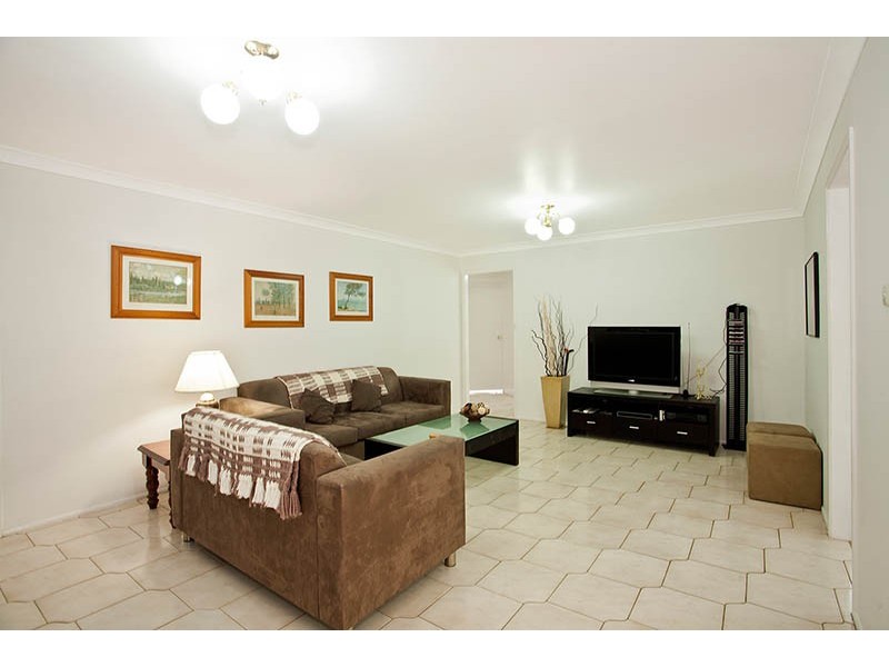 8 Mannikin Drive, Woronora Heights NSW 2233