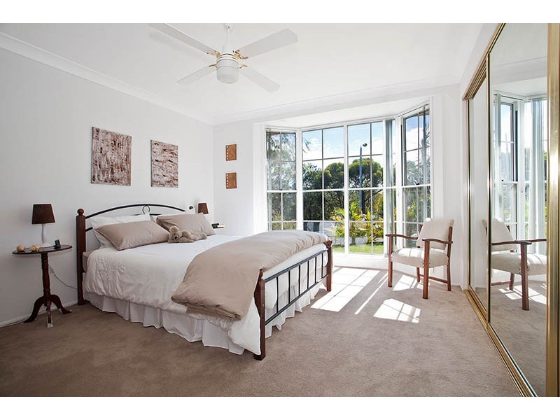 8 Mannikin Drive, Woronora Heights NSW 2233