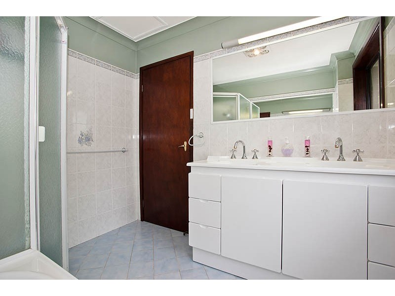 42 Turrella Road, Yarrawarrah NSW 2233