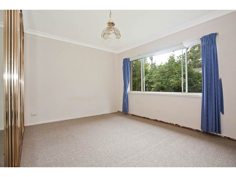 11 Tobruk Avenue, Engadine NSW 2233