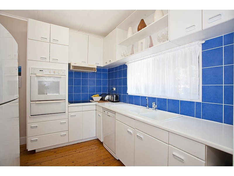 15 Veno Street, Heathcote NSW 2233