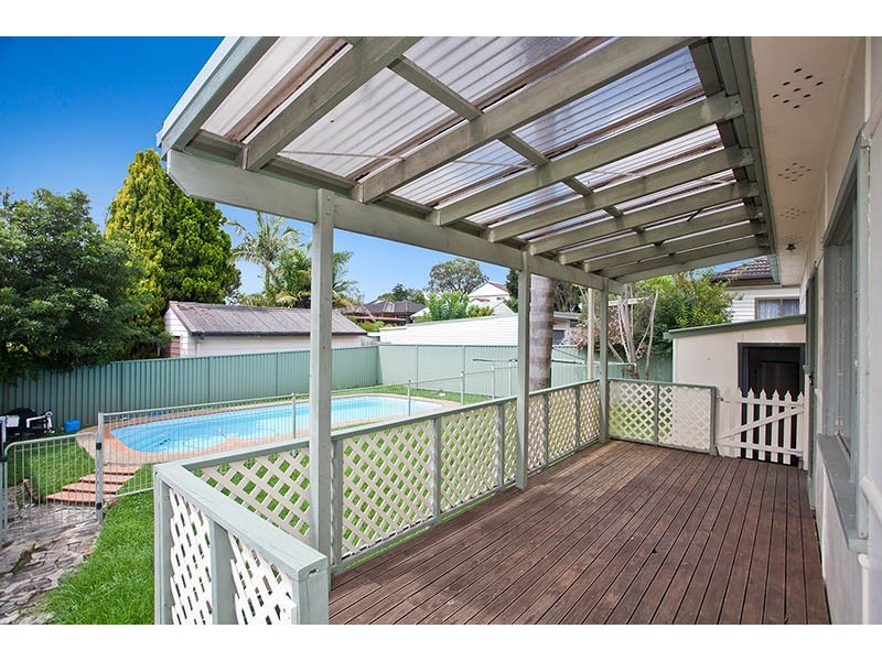 182 Cooriengah Heights Road, Engadine NSW 2233