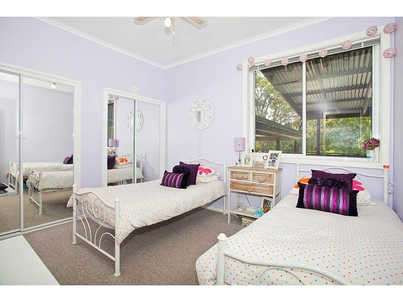 10 Edgecliff Place, Engadine NSW 2233