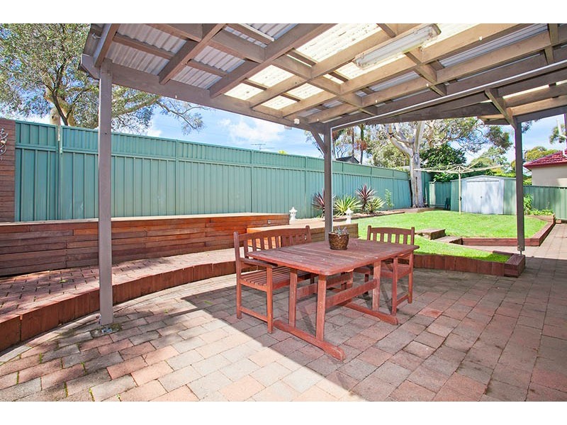 10 Edgecliff Place, Engadine NSW 2233