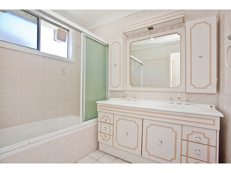 18 Napier Street, Engadine NSW 2233