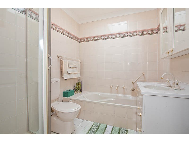 40 Jacana Grove, Heathcote NSW 2233