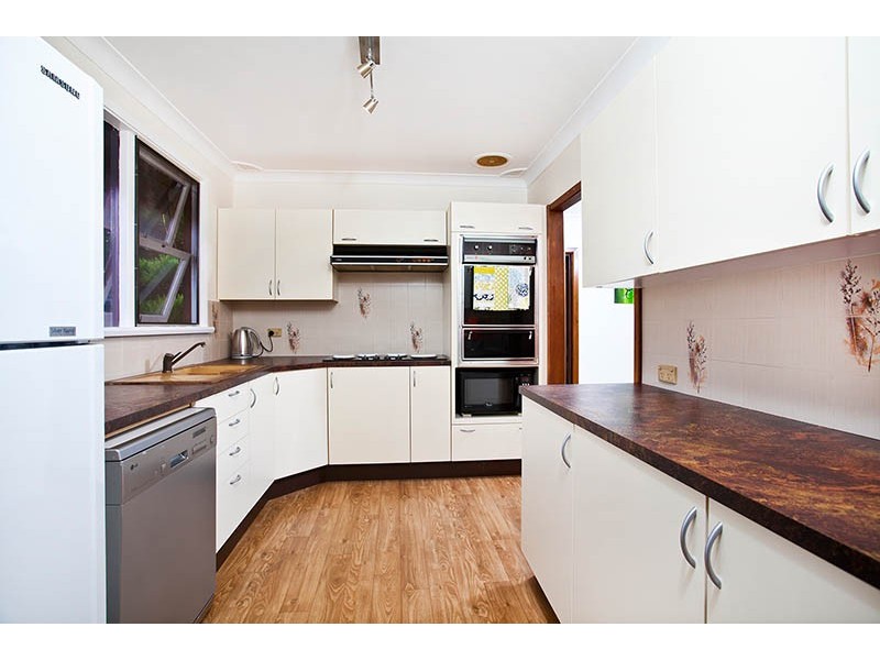 15 Sladden Road, Yarrawarrah NSW 2233