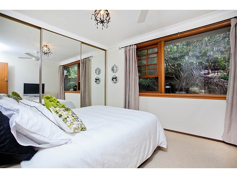 15 Sladden Road, Yarrawarrah NSW 2233