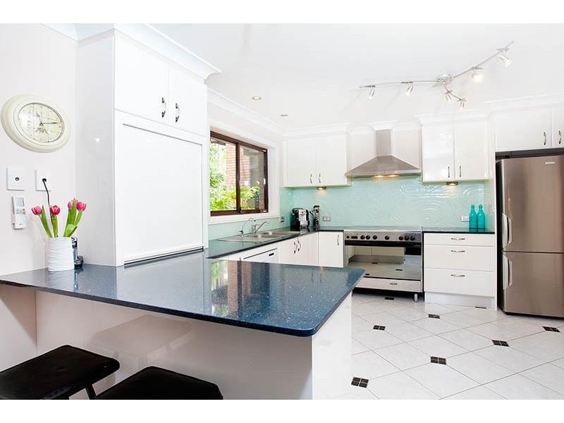 9 Roseneath Place, Engadine NSW 2233