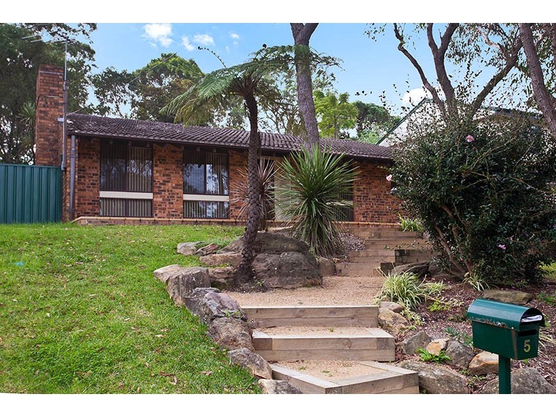 5 Dover Place, Engadine NSW 2233
