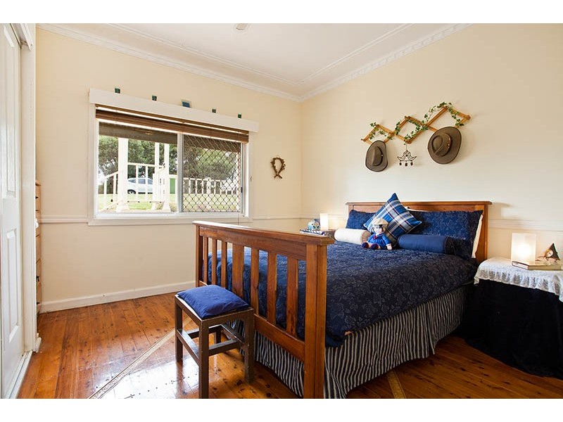 207 Woronora Road, Engadine NSW 2233