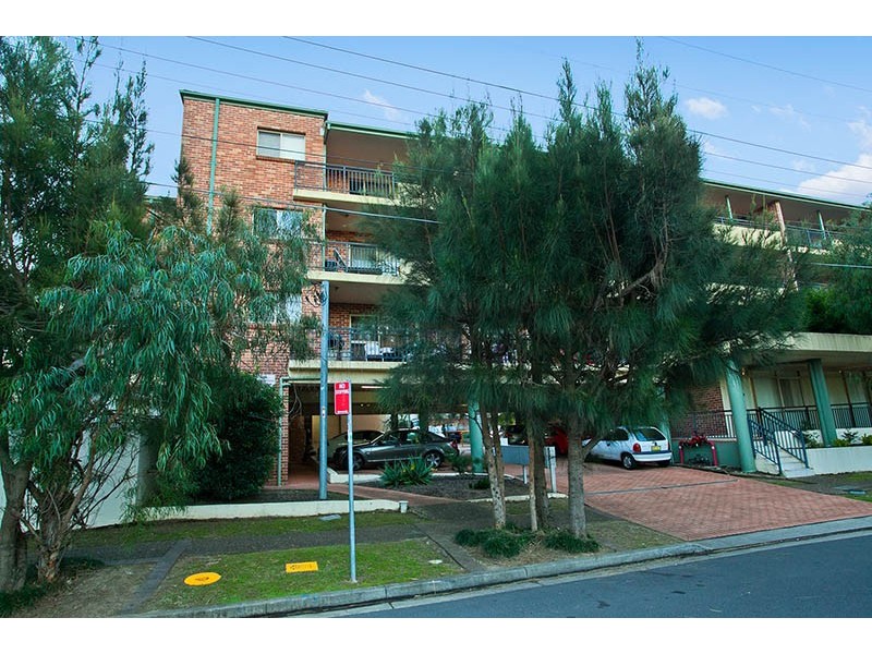 27/23-29 Gray Street, Sutherland NSW 2232
