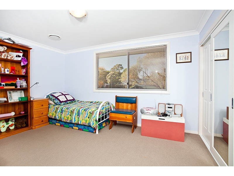 33 Rosebery Street, Heathcote NSW 2233