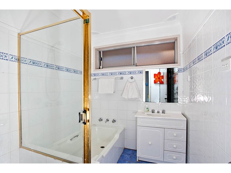 31 Sierra Road, Engadine NSW 2233