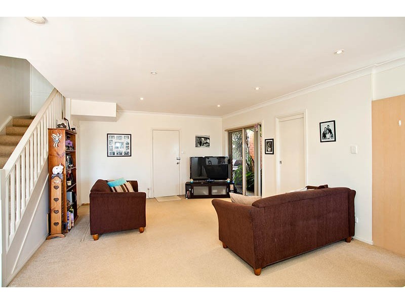 2/24 Anzac Avenue, Engadine NSW 2233