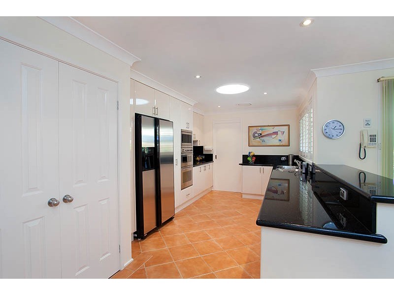 6 Honeyeater Place, Woronora Heights NSW 2233