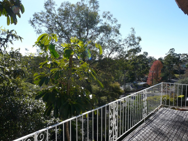 32 Sladden Road, Yarrawarrah NSW 2233