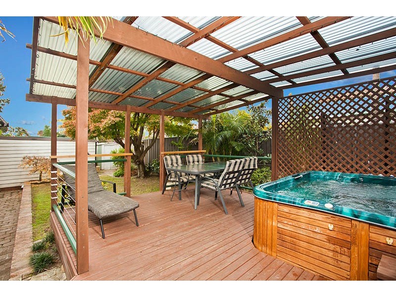 106 Thurlgona Road, Engadine NSW 2233
